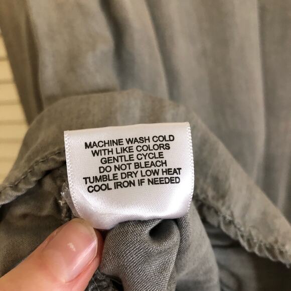 Jane & Delancey Grey Off the Shoulder Ruffle Blouse - Picture 9 of 9